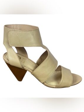 Vince Camuto Leather Beige Neutral Strappy Heels Sandals Size 7